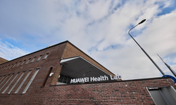 Huawei, Gizli Teknoloji Laboratuvarının Kapılarını Helsinki'de Açtı