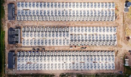 Avrupa’nın En Büyük Enerji Depolama Projesinde İlk Etap Tamamlandı